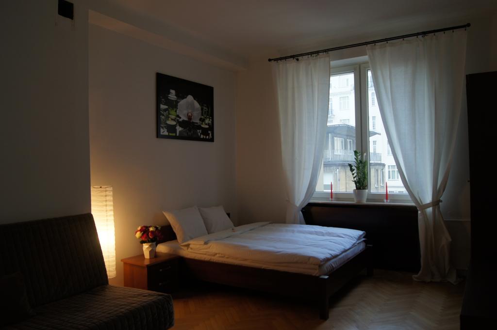Krucza By Rental Apartments Varsovia Exterior foto