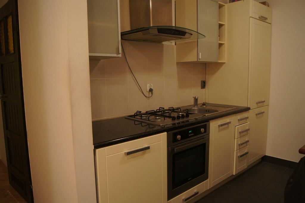 Krucza By Rental Apartments Varsovia Exterior foto