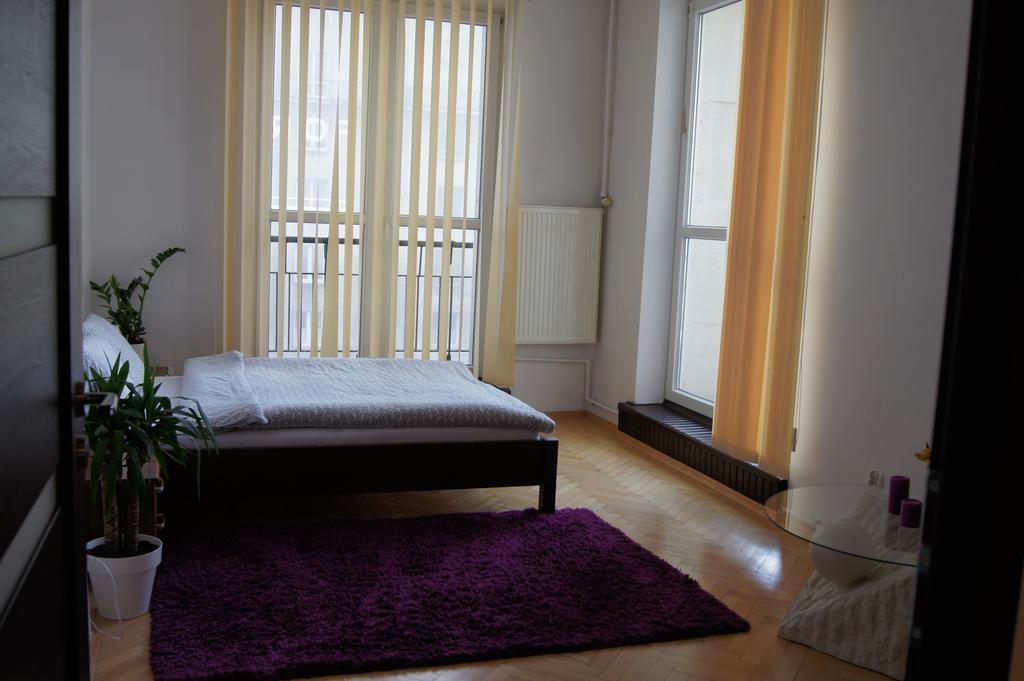 Krucza By Rental Apartments Varsovia Exterior foto